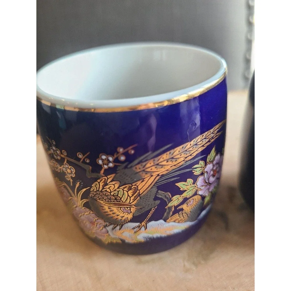 Japanese Sake‎ Tea Cups Cobalt Blue Gold Trim Floral Vintage